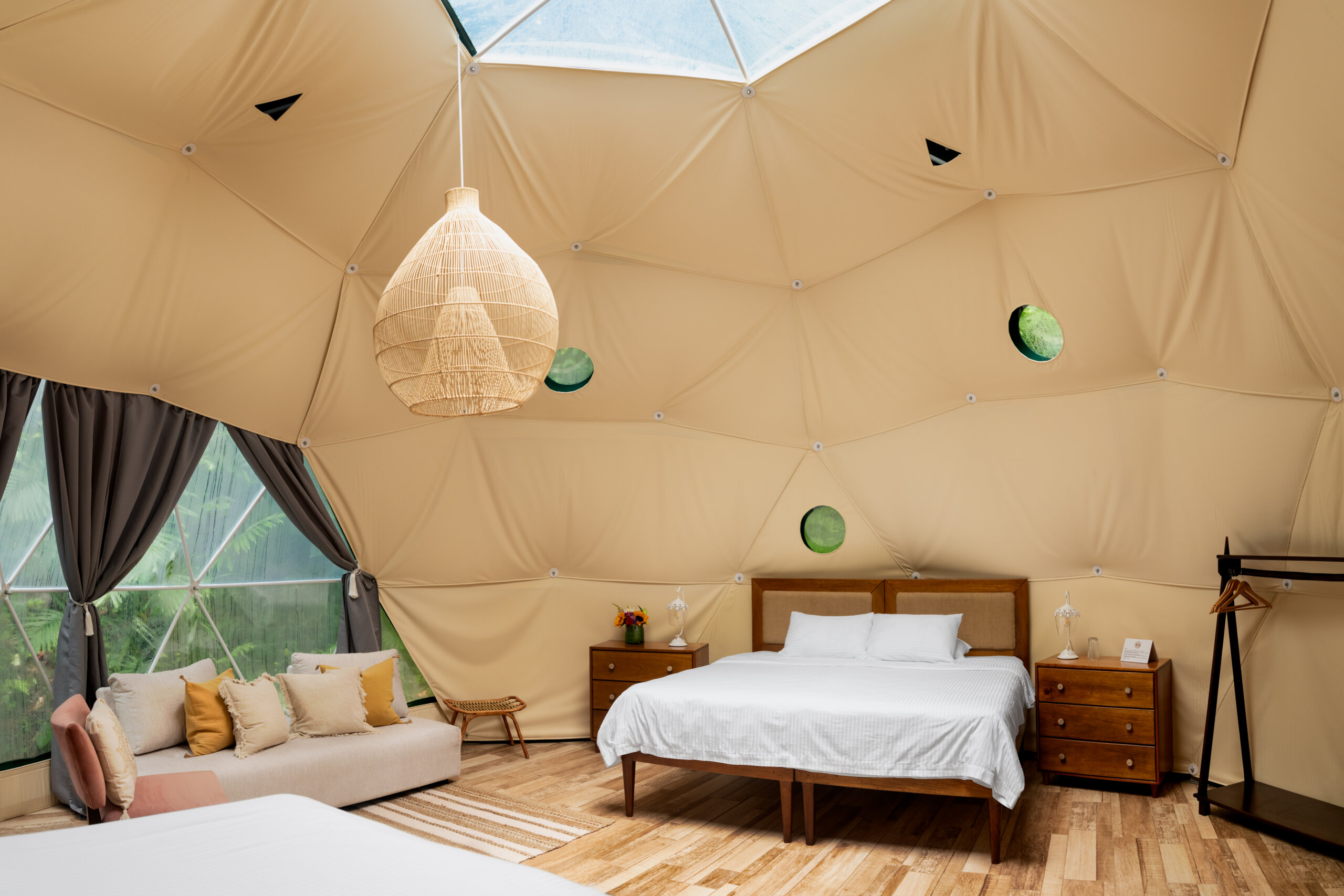 dome8